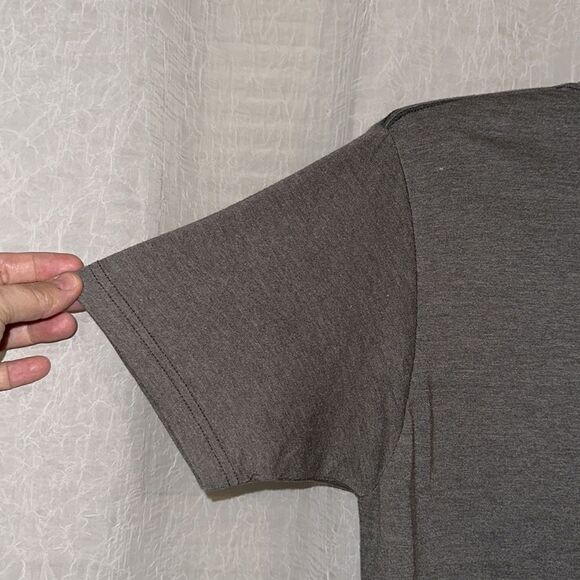 LEVI’S S Gray Red White Graphic Short Sleeve Cotton Blend Tee - Picture 6 of 10